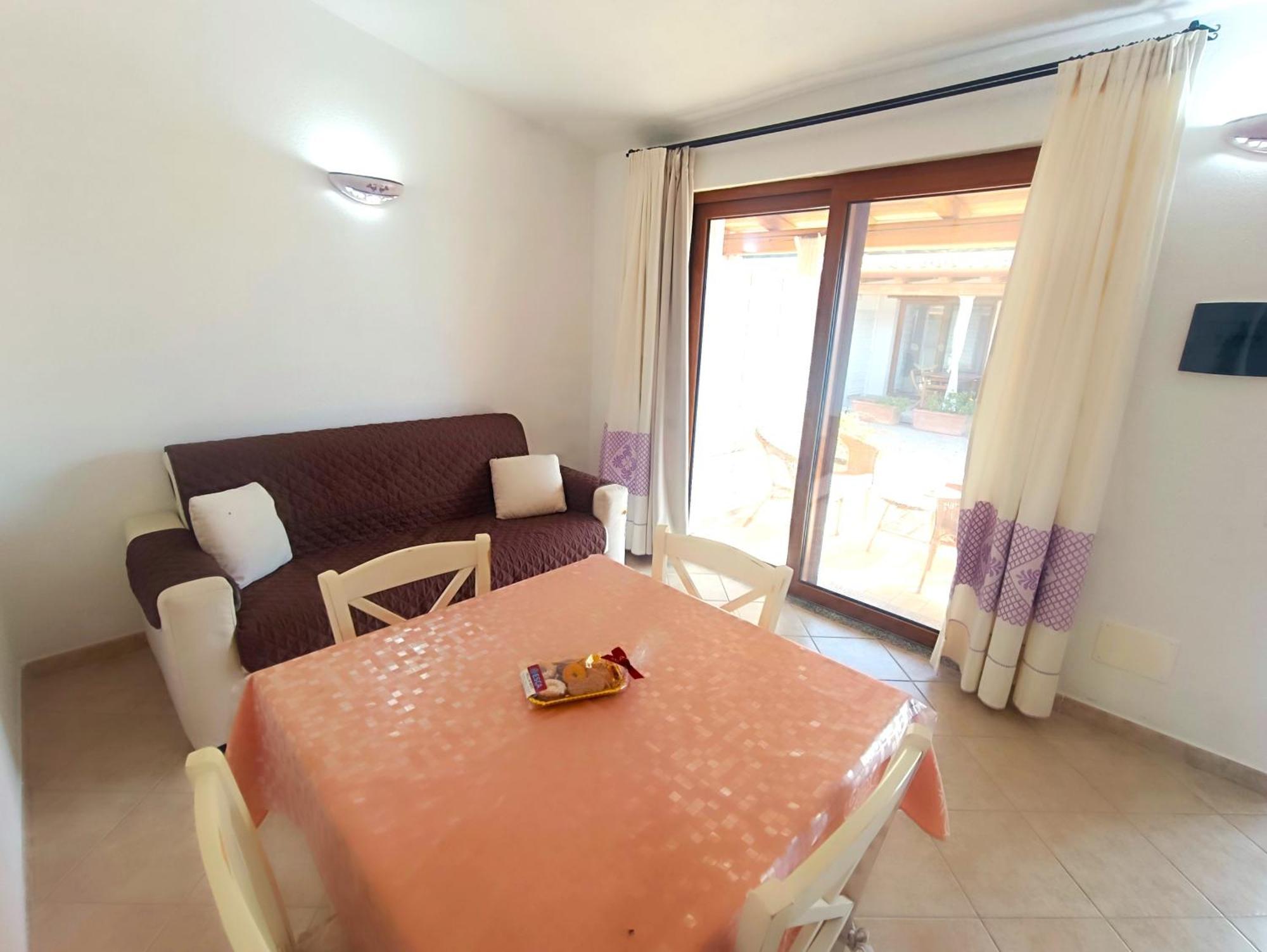 Case Vacanze Nioleo - Apartments And Pool 西尼斯科拉 外观 照片