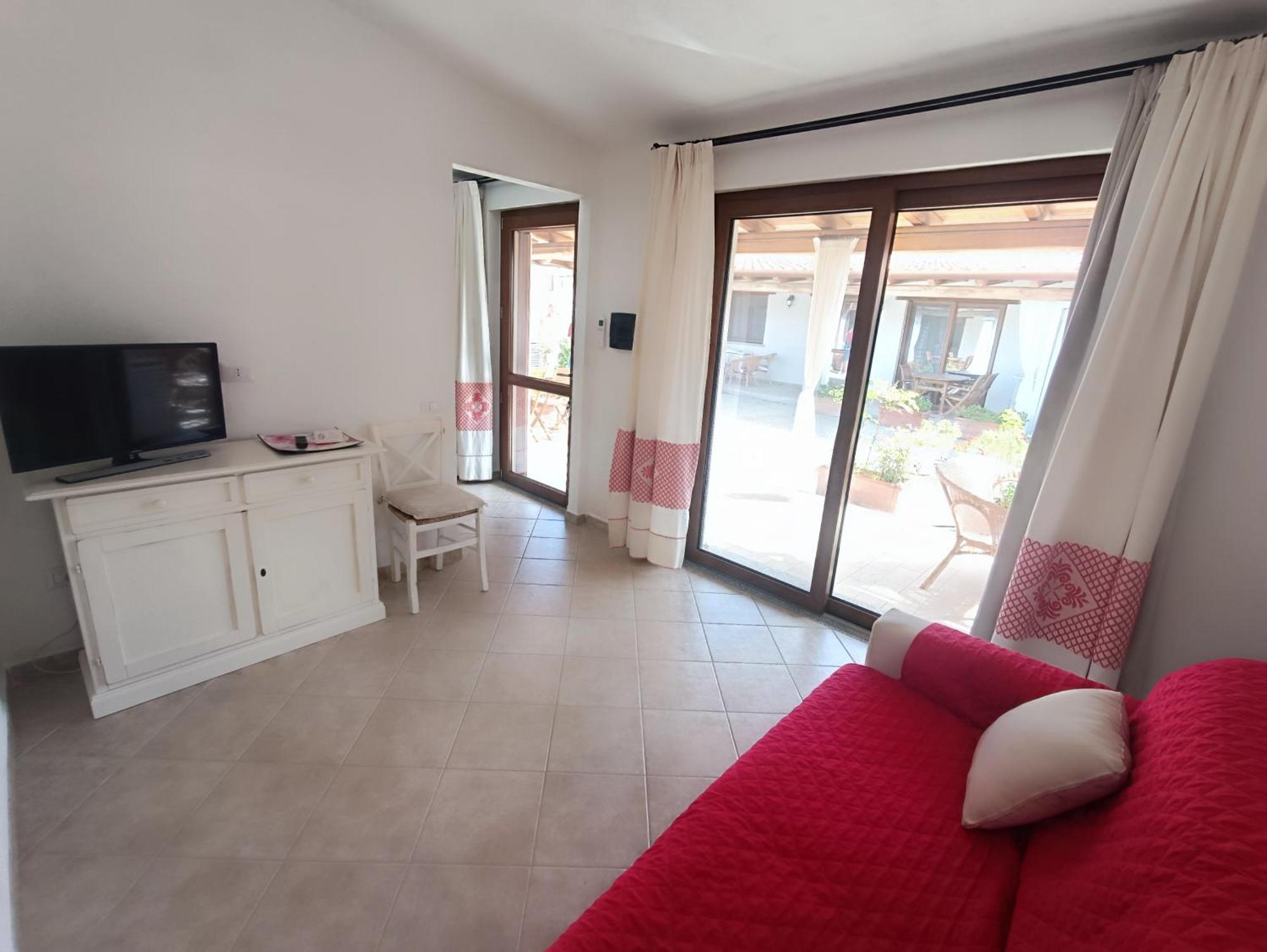 Case Vacanze Nioleo - Apartments And Pool 西尼斯科拉 外观 照片