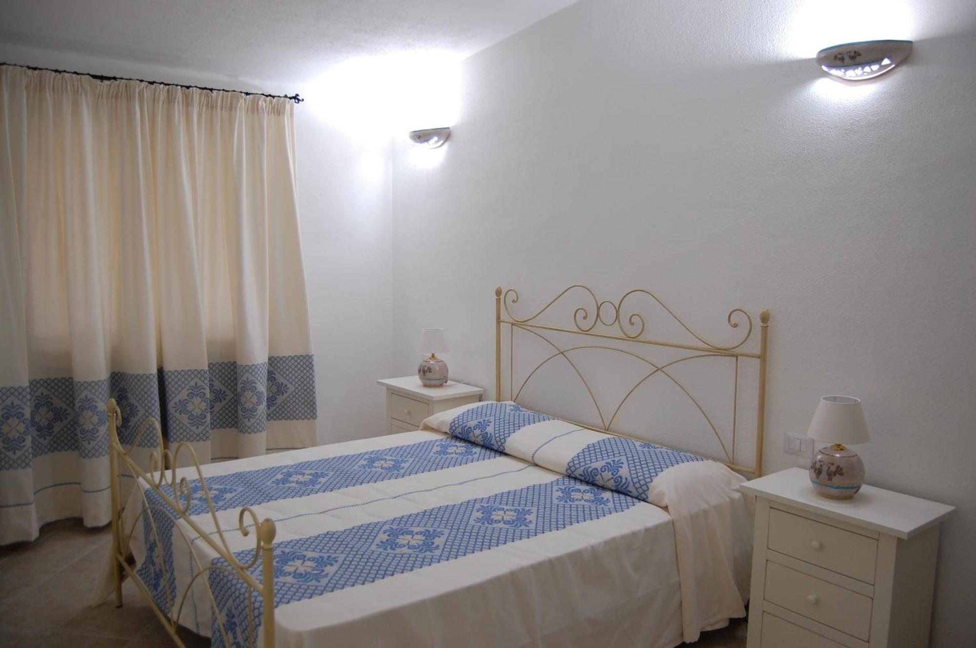 Case Vacanze Nioleo - Apartments And Pool 西尼斯科拉 外观 照片